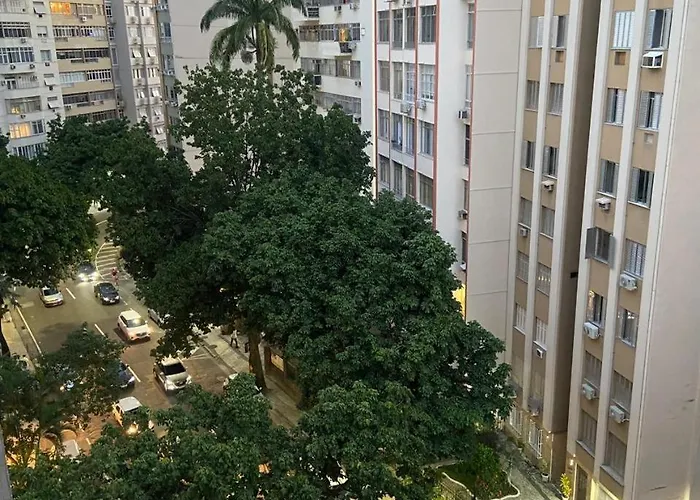 Quarto Em Apto No Flamengo Rio de Janeiro